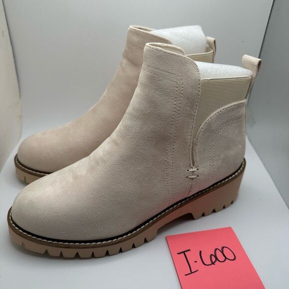 CUSHIONAIRE Women's Parade boot +Memory Foam 9 WIDE BONE NEW - Picture 3 of 7